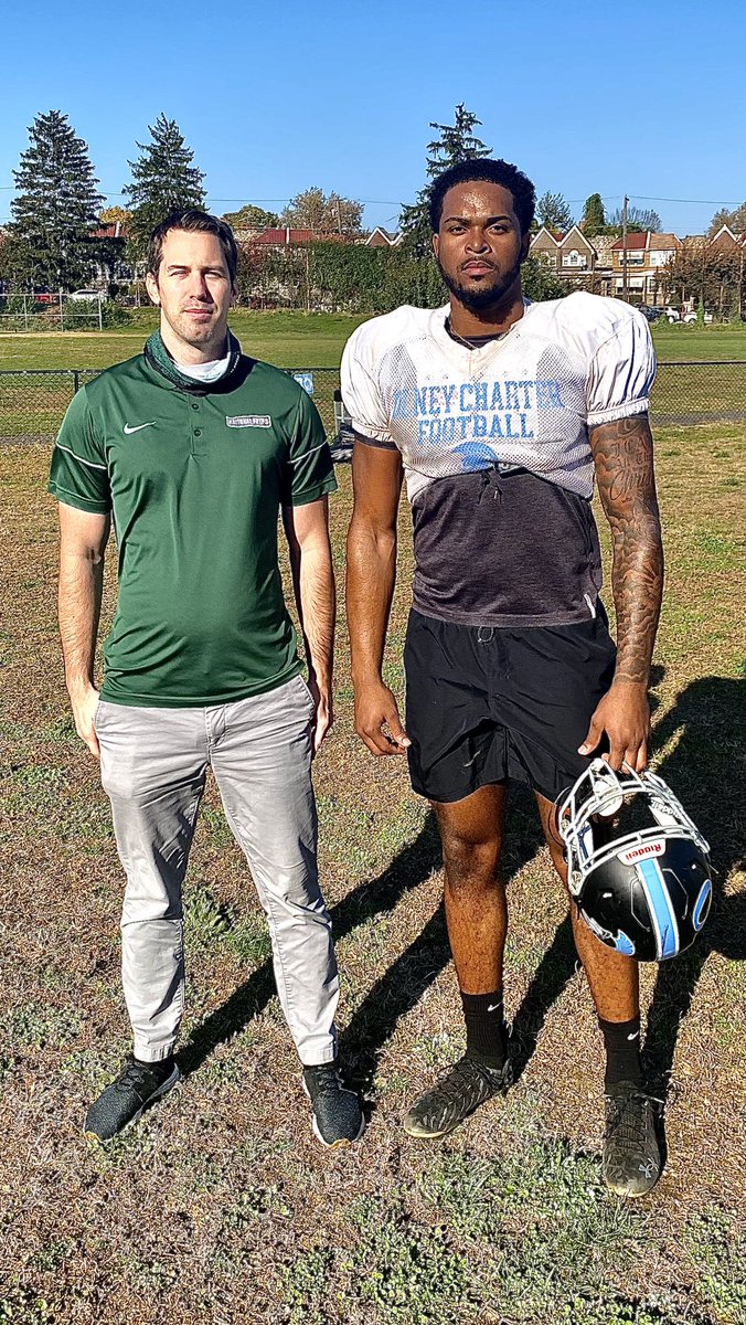 tdhald's tweet photo. Appreciate coach @RonnieFlowers16  for having me at @OCHStrojans practice earlier this week. 

Group of talented under the radar prospects 💎 over there that College Coaches need to see !

#WhyNP 
Will be getting their evals/info out to our #270CollegeClients https://t.co/eESrHDCxgn