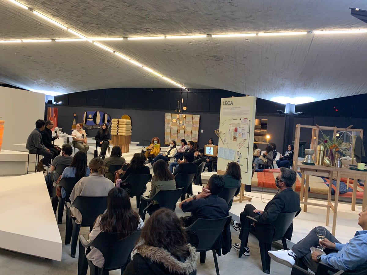 designweekmex's tweet photo. ¡Gracias a todos y todas por acompañarnos!

Nos vemos todos los jueves para Brindis y Charla en Espacio CDMX 

#DWM21 #IneditoDWM #CDMX https://t.co/AySjjLJjyU