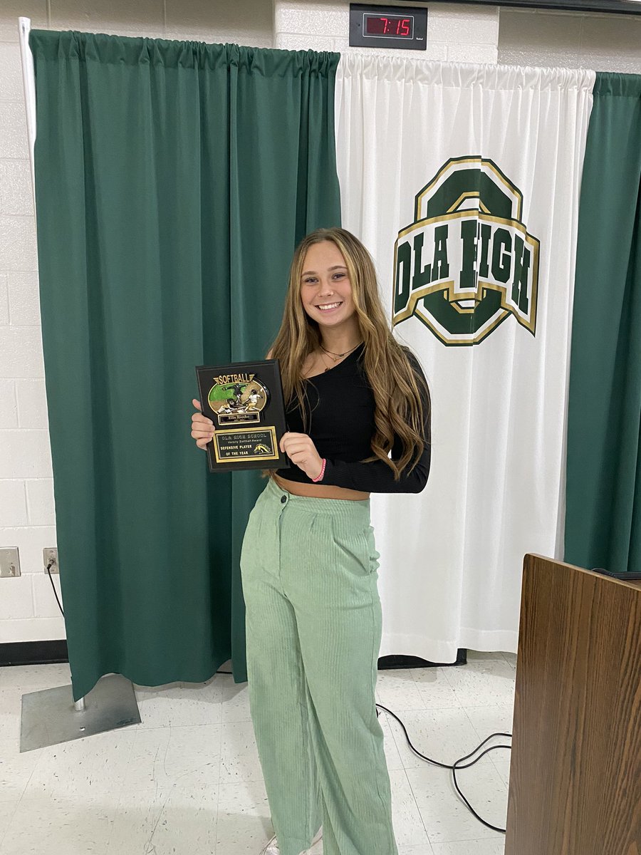 Defensive player of the year! Thank you to my coaches for pushing me and thank you to my parents and my teammates for believing in me. I’m honored and super grateful for this award. I’m going to continue striving to be the best I can for my team and I!