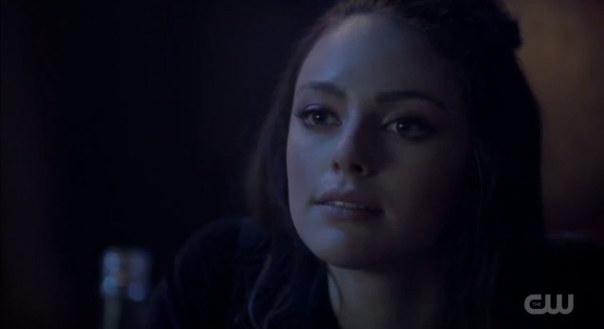 emruegifs's tweet photo. Hope being in a bar, drinking alcohol is damn hot 🔥🥵 #Legacies https://t.co/RSEivVy4WA