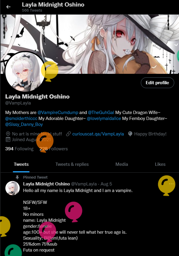 VampLayla's tweet photo. Today is my birthday~ https://t.co/Lp0uKM5lMw