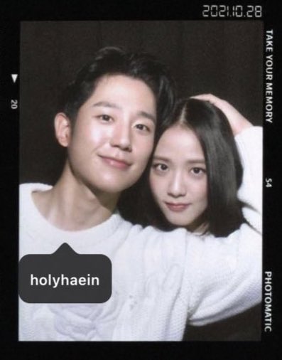 FOREVER KIM JISOO tweet media