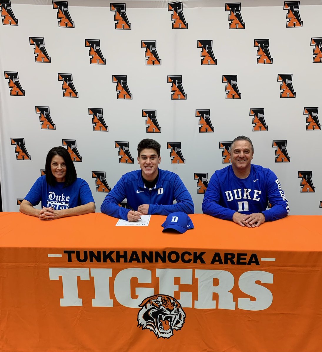 MatthewPrebola's tweet photo. It is official! Cannot wait to call Duke my home! ⁦@MrCoachAngelo⁩ ⁦@ShawnWilbourn⁩ ⁦@Javelinfactory⁩ ⁦⁦@DukeTFXC⁩ ⁦@BillPrebola⁩ ⁦@TweetingTrack⁩ https://t.co/xS8dRudtaI