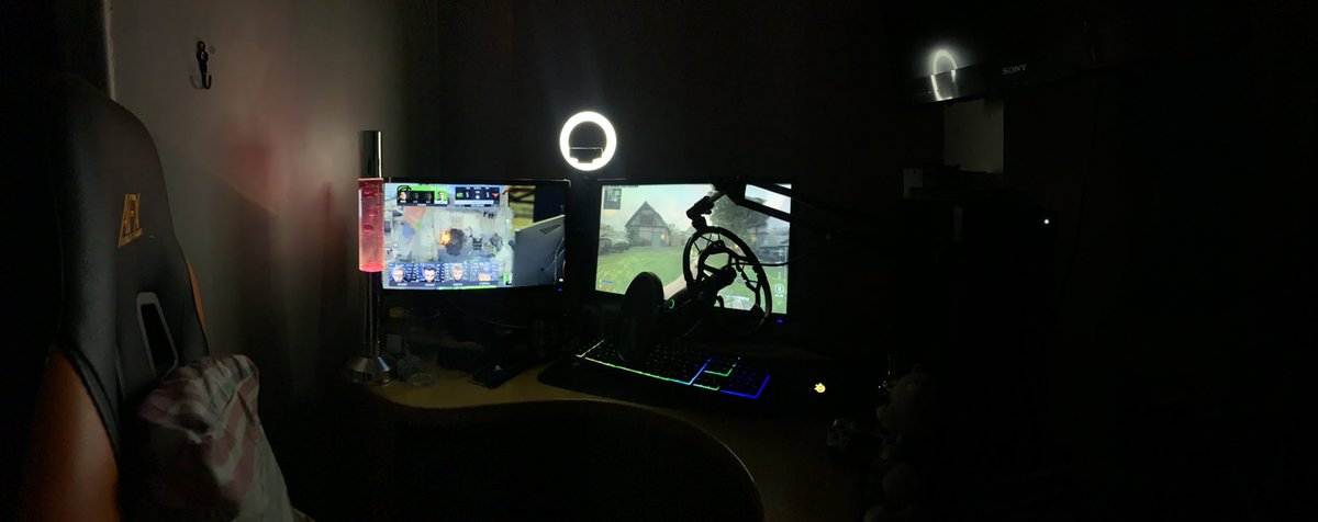 Adversitix's tweet photo. Always trying to support the boys even at 2:30am On a Thursday Morning!
- @Rxvolxtion 
- @EuGhostt 
&amp; The Rest Of @TheFastRoute Family.
ALWAYS💜

#OnlyOneRoute https://t.co/jbSt7t0RcD