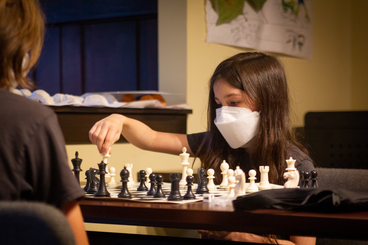 IEAgifted's tweet photo. In our Fall Academy class "Checkmate! Chess Strategy" our students are not only learning about the game of #chess, but creativity, problem solving and sportsmanship. https://t.co/17Md4NcYP9