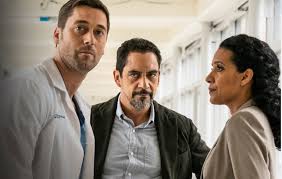 sheneildis's tweet photo. Omgggggggggg DOra was staring at Max...My ship is sailing... I need Dora back on the show... #Dorwin #Sharpwin #NewAmsterdam ...Let me go hide before they see this in the morning🤣🤣🤣🤣🤣 https://t.co/LWKQYjzLZQ