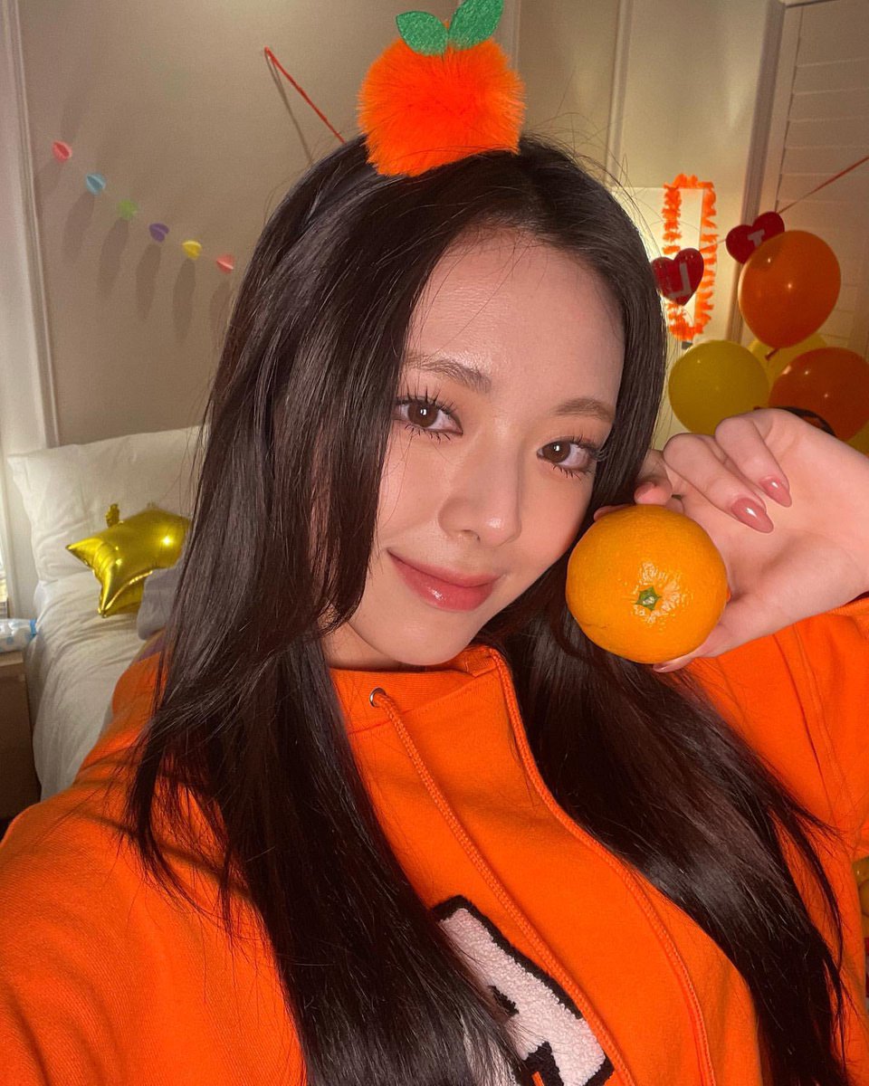 yuna pics tweet media