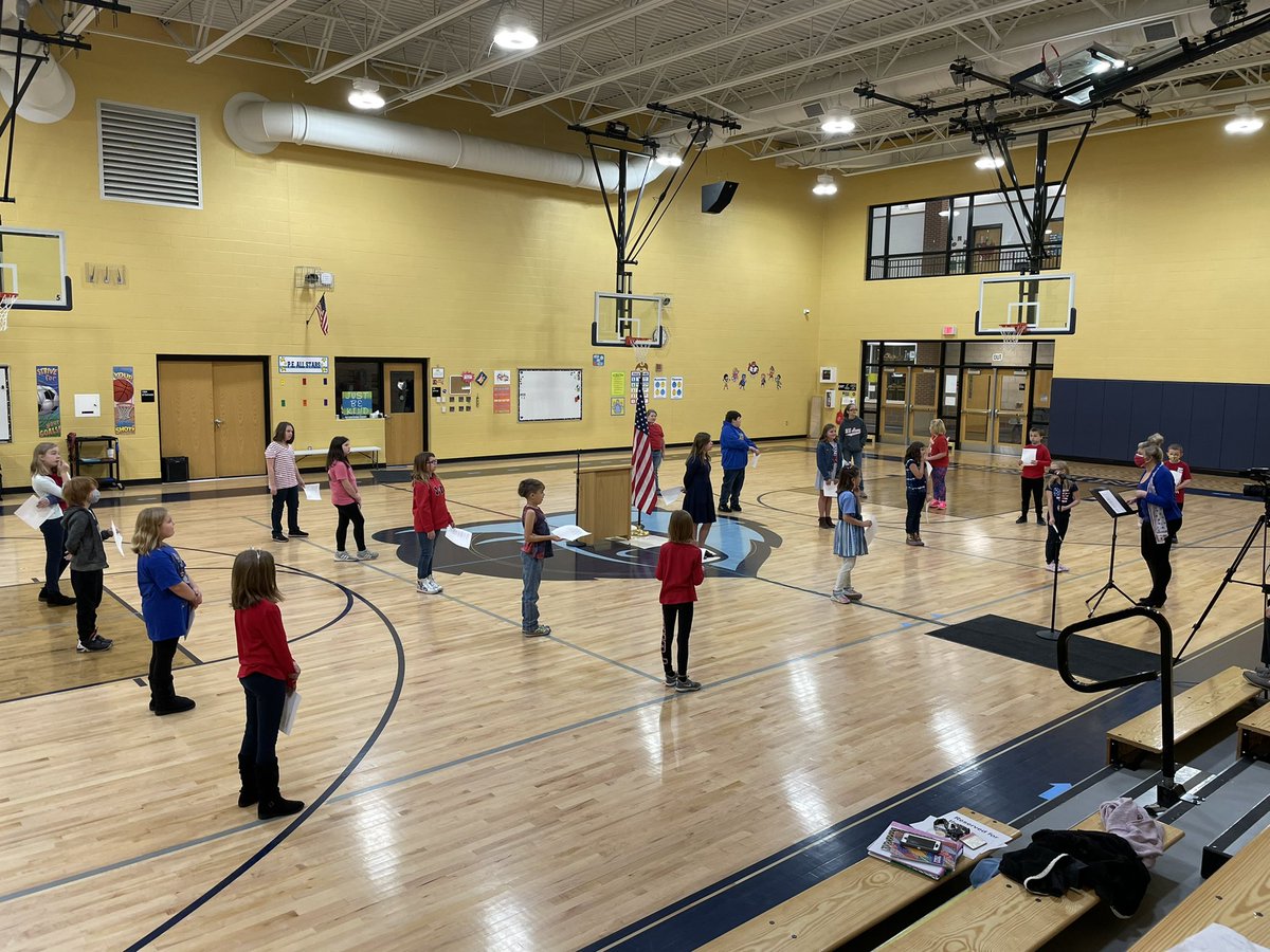 We celebrated Veterans Day today with a wonderful ceremony to honor all veterans. Thank you to our special guest speaker, Mr. Carl Cox. He did a great job! We also enjoyed a wonderful performance by the Boomin’ Bruins choir directed by Mrs. Dailey. Thank you veterans!  ❤️⚪️💙