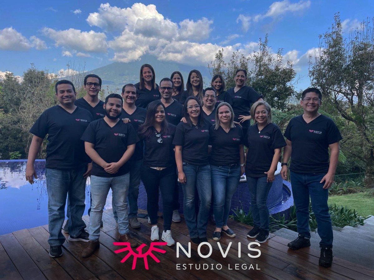 Parte del equipo de Novis Estudio Legal regional. Sumamos para ser más fuertes. 👏👏👏