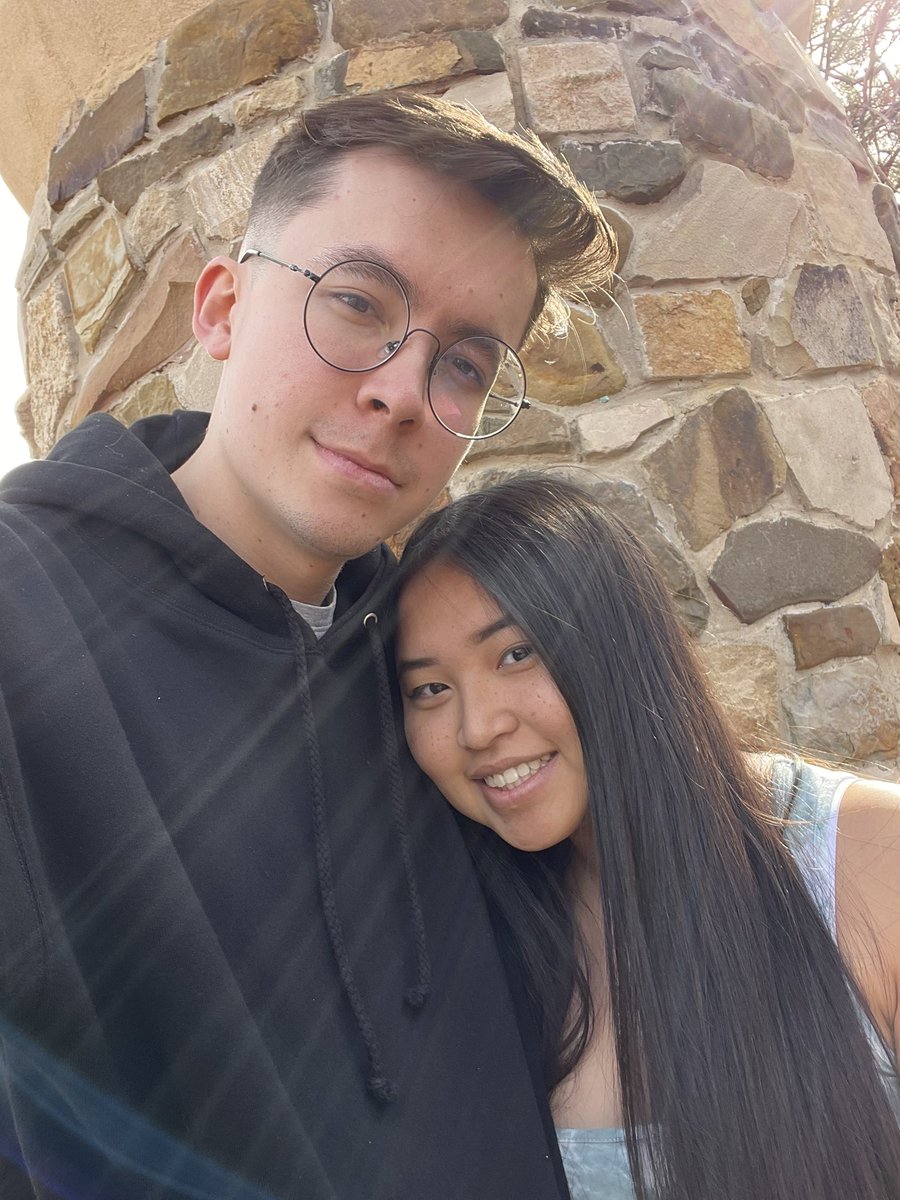 henjih_'s tweet photo. Happy birthday love 🥰 @wiphawaneee https://t.co/ECTYgdu3gP