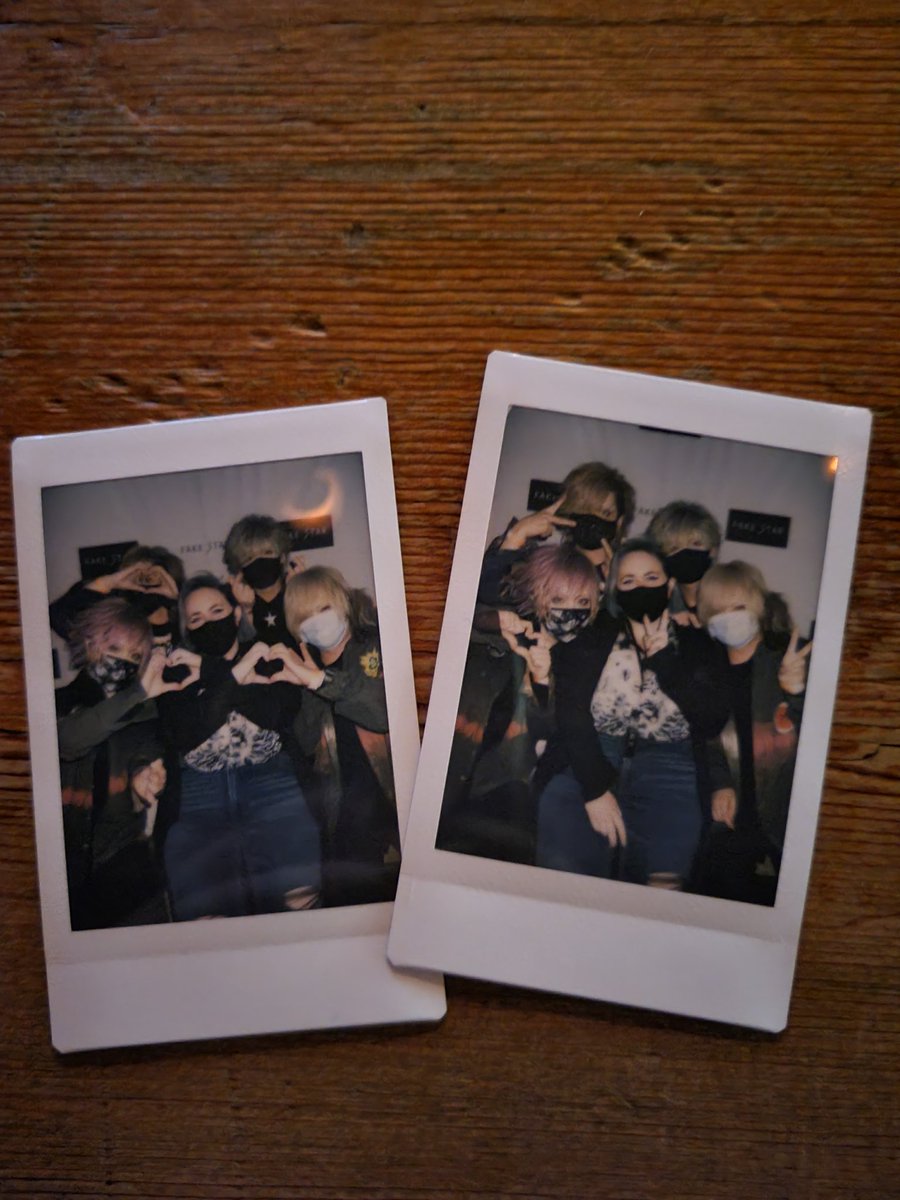 mel_it_hing_'s tweet photo. 💕💕💕💕💕 I love ACME so much omg https://t.co/BjlkOe68D5