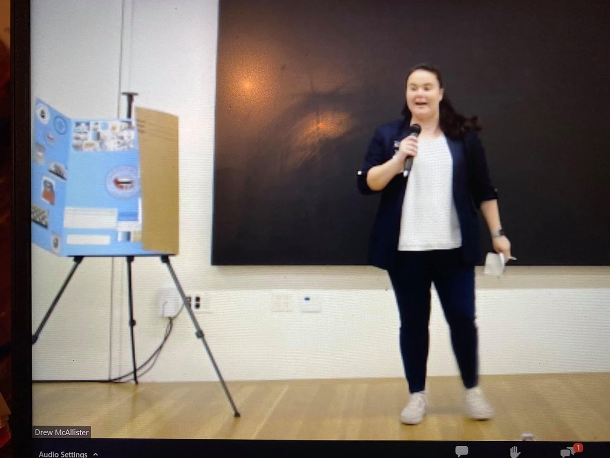 Global Business Entrepreneurship Associates competed in a pitch competition against other Associates from several school districts across St. Louis! Congratulations to all!