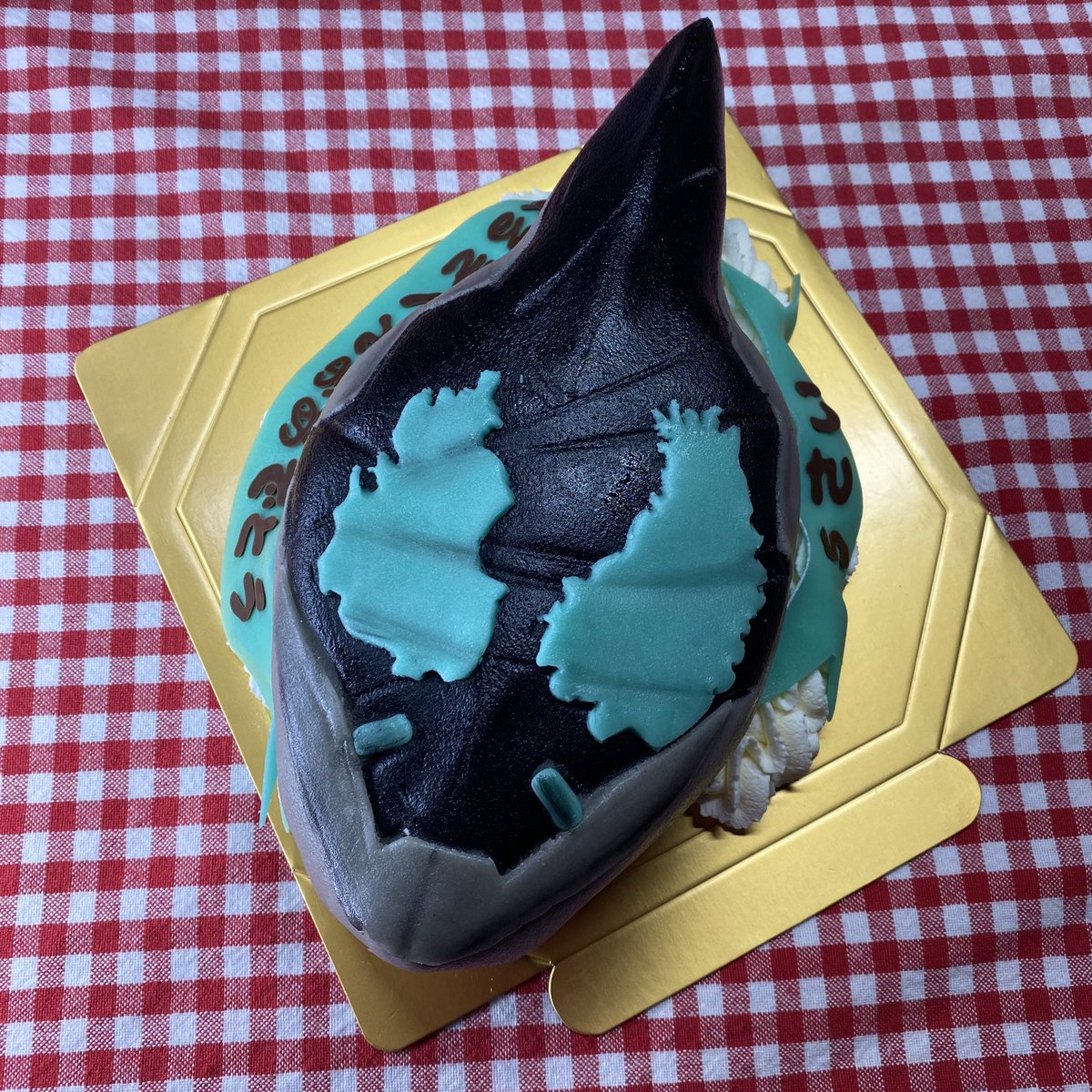 skydogmama's tweet photo. 仮面ライダー　エビルケーキオーダー頂きました https://t.co/ONT4y4kN08