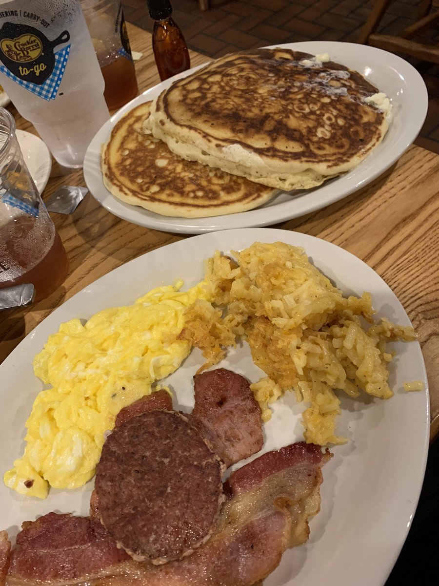 HooksHostMom's tweet photo. Breakfast for dinner #togobox https://t.co/k8x861zlpF