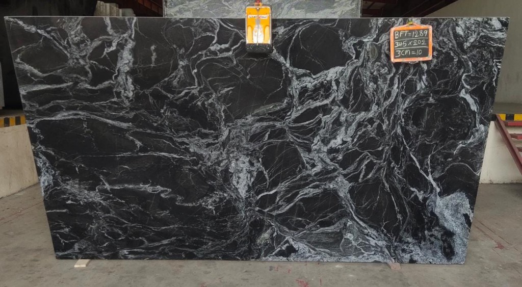 graniteorlando2's tweet photo. RT https://t.co/EJmI5b9C6i Black Forest the #Indian #Granite #exporter supplier of #blocks and #slabs #Export #graniteblock for #manufacturing of #countertops #pavement #granito #marble #co… https://t.co/dBW5uTuBNW