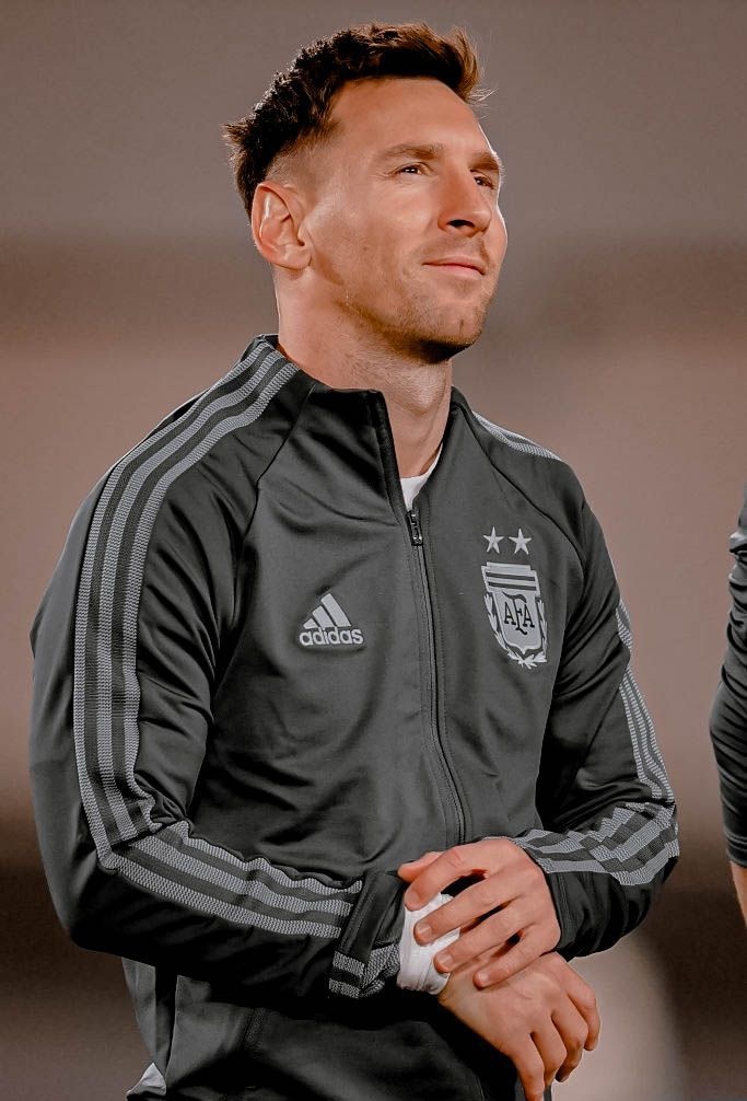 Hoy no puedo, juega Lionel Messi.