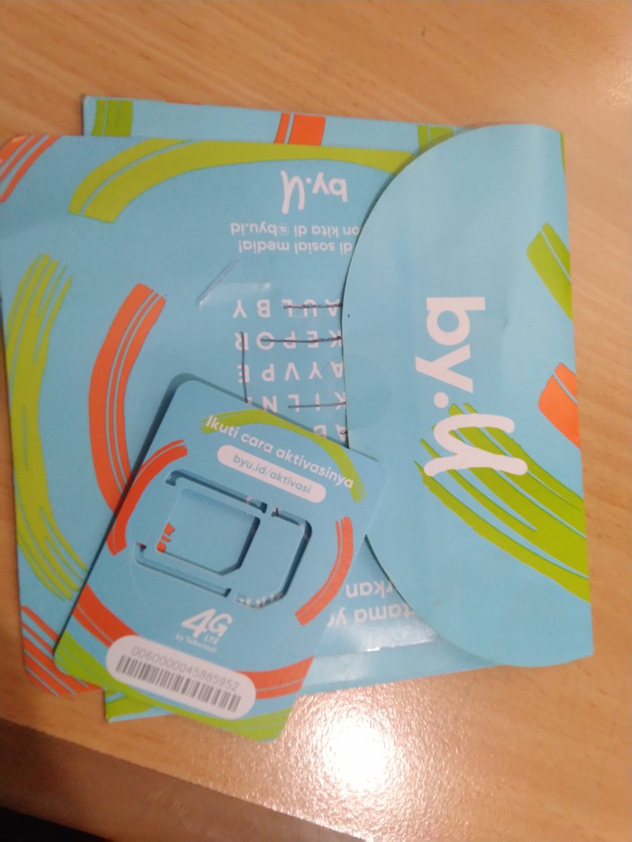si_ozon's tweet photo. Beli ginian di sales Deket hypermart Yasmin ternyata ga bisa dipake alasannya belum aktif dan nomor tidak terdaftar. hmmm hati² ya KLO ketemu sales yg nawarin ginian. https://t.co/HuFB23Oq6Q