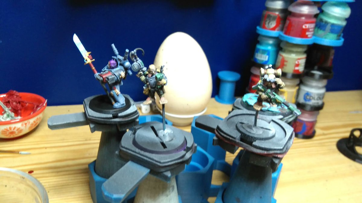 g_pechorin's tweet photo. Detail work on Rein and Raus

... y'know what? I think I'm just going to detail them a bit more, wash the skin and call them done ...

#HibbtStreak 26 #BlackstoneFortress #40k #PaintSlam21 #TrueWIP https://t.co/0OwpsriKWR