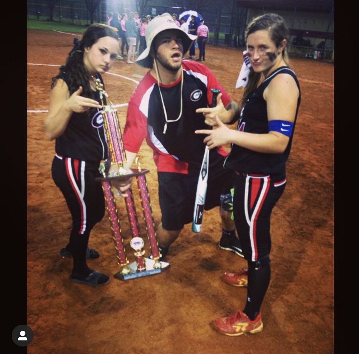 Lewis Pitching Academy tweet media