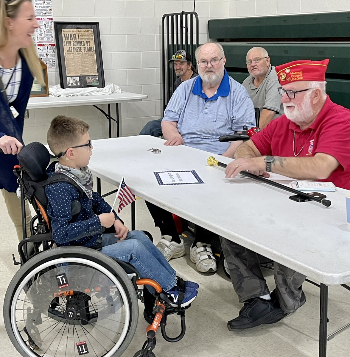 BES_ElemLeader's tweet photo. 🇺🇸 Bremen Elementary Honored Veterans Day in a special way! Thank you for your service to our nation and for courageously protecting our freedoms. 💙 https://t.co/qRdBFg2Byq
