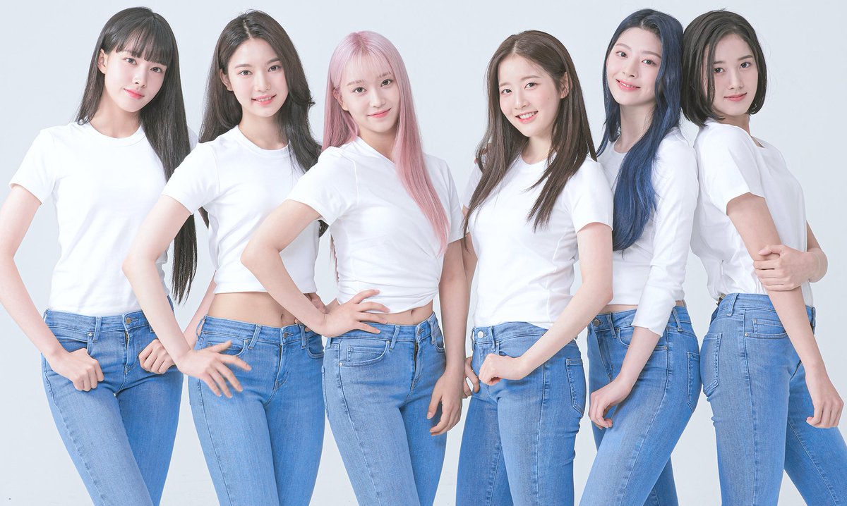 jakeslovely's tweet photo. it has been a year with my girls stayc! ♡
#스테이씨와_함께한_스윗한_1년
#OneYearSwithSTAYC
#AlwaySWITHStayc
@STAYC_official https://t.co/CUpZ0B5F6R