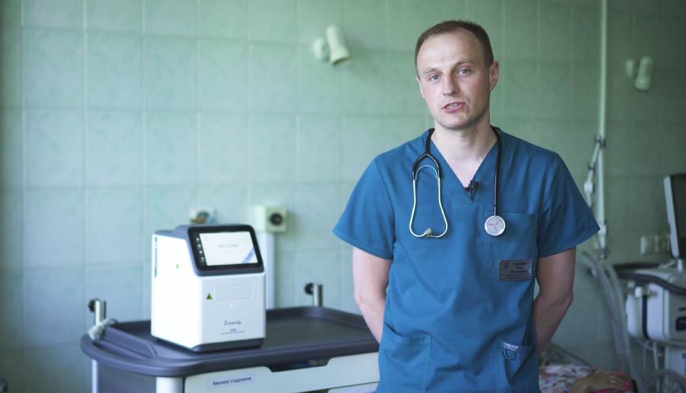 Seamaty_com's tweet image. Portable #biochemistryanalyzer for the hospitals.