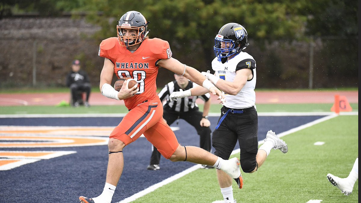 ColemanBaker's tweet photo. All glory to God! Blessed to receive my 6th offer from Wheaton College @CoachJamieG @_coachbowers @Coach_JScott @LAmustangFB @DilfersDimes https://t.co/ITjtRa1OIu