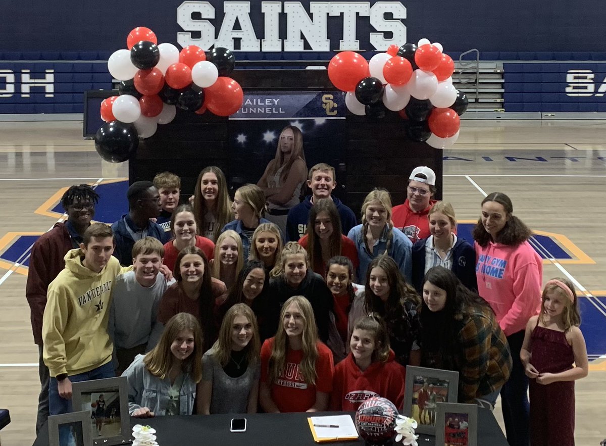 brandy_tunnell's tweet photo. Officially a Panther!❤️So proud @HaileyTunnell.Humbled and thankful to have so many friends, family, and coaches help make this possible today.@ShilohSaintsGBB @Bansheefam @CoachJonBeck @treat_holly @sadler_nathan @reid_kareem @jddudley @AmyGlovergirl @Jamie_Beers @MrCoachRooney https://t.co/p0J8cJsTV3