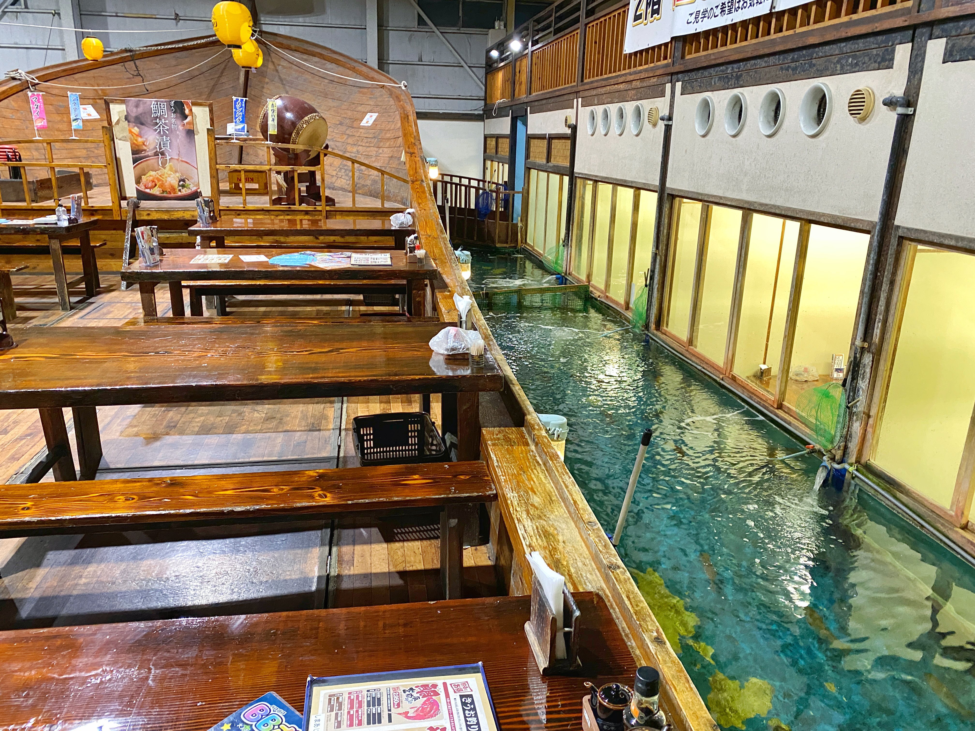 食べて埼玉 デカ盛り ざうお 所沢店 W海鮮天丼と釣った魚をその場で調理してもらえるお店がすごい 埼玉グルメ 所沢 釣り 居酒屋 T Co Jl5gzfjz6w Twitter