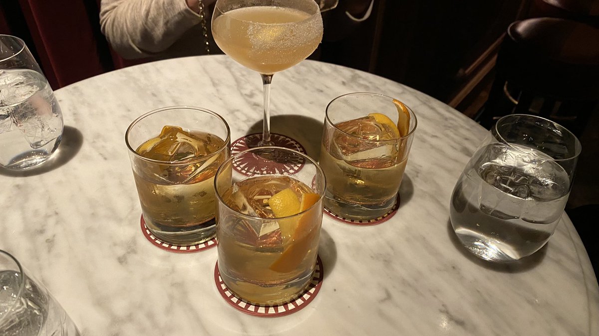 tarpinian's tweet photo. Tonight’s #cocktail #IMPROVEDWHISKEYCOCKTAIL #sidecarcocktail @lesleytarpinian https://t.co/8JK0nd624m