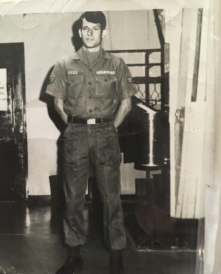 ReneeBrunett's tweet photo. Very proud of my dad’s service (from ‘66 to ‘72 (Vietnam) and ‘90 to ‘91 (Gulf War)). Incredibly sad he’s gone. Happy Veteran’s Day, Daddy, and to all who serve! 🇺🇸 #USAF @usairforce @SJAFB @USAFReserve @AirNatlGuard #335thChiefsFighterSquadron #228thCombatCommunications https://t.co/2XWpC4rEbE