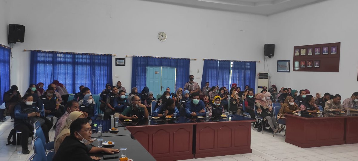 bppsdm_kp's tweet photo. #SobatBahari, Plt. Kepala #BRSDM @kusdiantoro77 beri arahan kepada seluruh jajaran @bpppmedan_brsdm dalam kunjungan kerja ke Medan, (12/11). #KKPRebound #RisetdanSDMKP #MenteriKKP #MenteriTrenggono @kkpgoid @saktitrenggono @kusdiantoro77 https://t.co/ET60ovvQsi