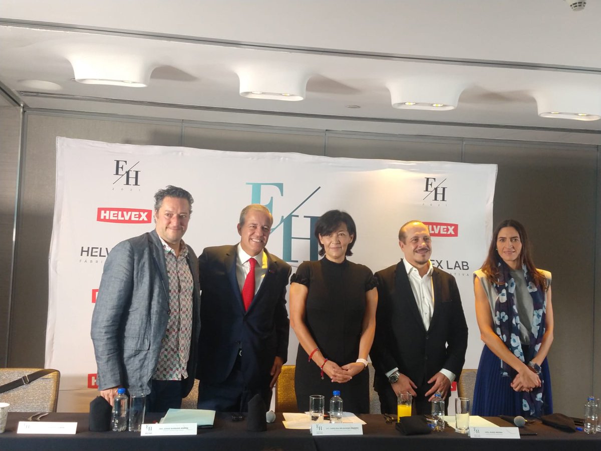 revistavector's tweet photo. Encuentro Helvex 2021 https://t.co/osuCeWwpPU