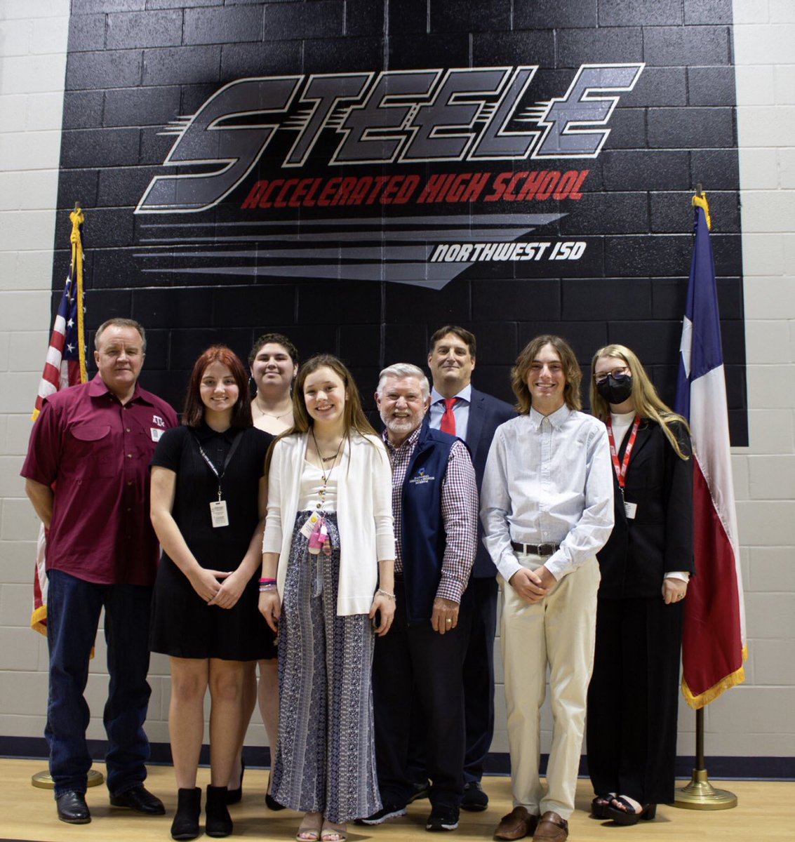 Steele_Press's tweet photo. Today we honor all veterans for their service and sacrifice.  A huge thank you to Sid Eppes and Bruce Cox for coming out and speaking to us yesterday about the meaning of those words.

#1111 #veteransday #thankyouforyourservice #steelestudentpress #SteeleECHS https://t.co/p9SmmDIM0E