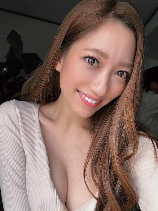 iPhone13 pro のカメラ凄く綺麗だよ♡ https://t.co/W6CM1fp8qh