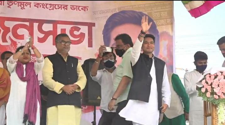 titu_dipankar's tweet photo. সভামঞ্চে অভিষেক বন্দ্যোপাধ্যায় @abhishekaitc !

#AbhishekBanerjeeInTripura https://t.co/uaUdURIZcm