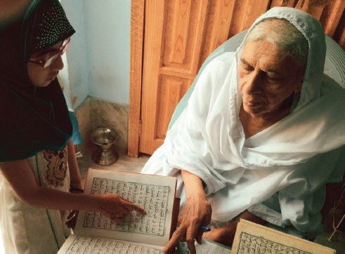 ETribuneMag's tweet photo. In a community often consigned to a limited number of demeaning jobs, Nanni Jameela’s story tells a story of respect.

For more: https://t.co/Pfj2roPqla

#etribune #TribuneMag #devoutness https://t.co/DW5S1QgoA5