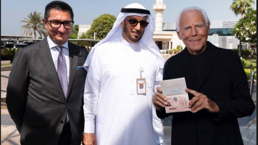 Beirutcomweb's tweet photo. جورجيو أرماني يحصل على الإقامة الذهبية بالإمارات https://t.co/NXt4hsmwt8 via @Beirutcomweb 

#GiorgioArmani #uae #الامارات #GAOneNightOnly #دبي #duabi https://t.co/dFZei7qYL1