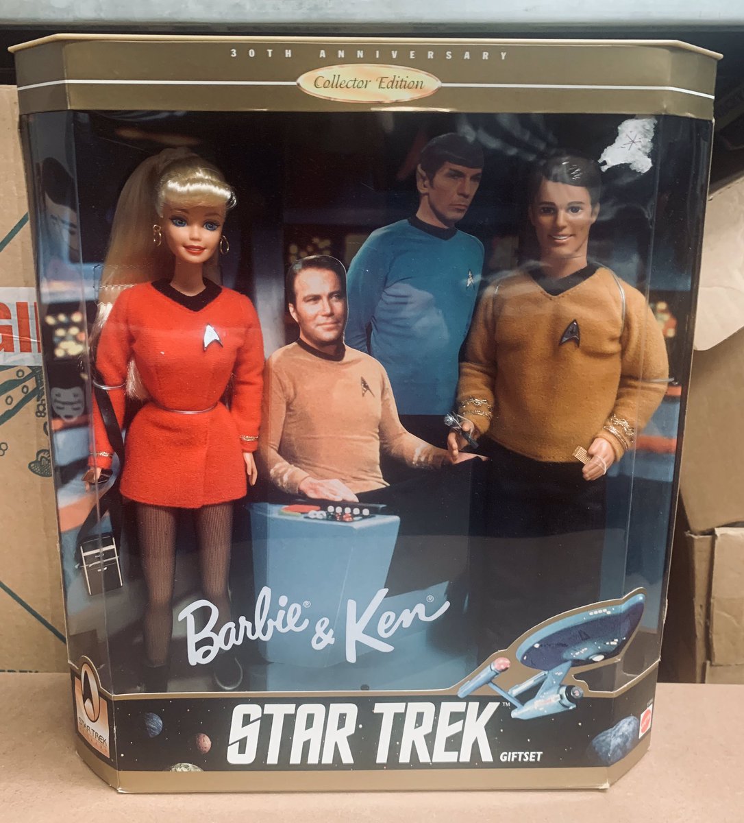 JUDDICollectib1's tweet photo. Classic Collectibles #StarTrek #Barbie #captainkirk https://t.co/GrEkWBhmto