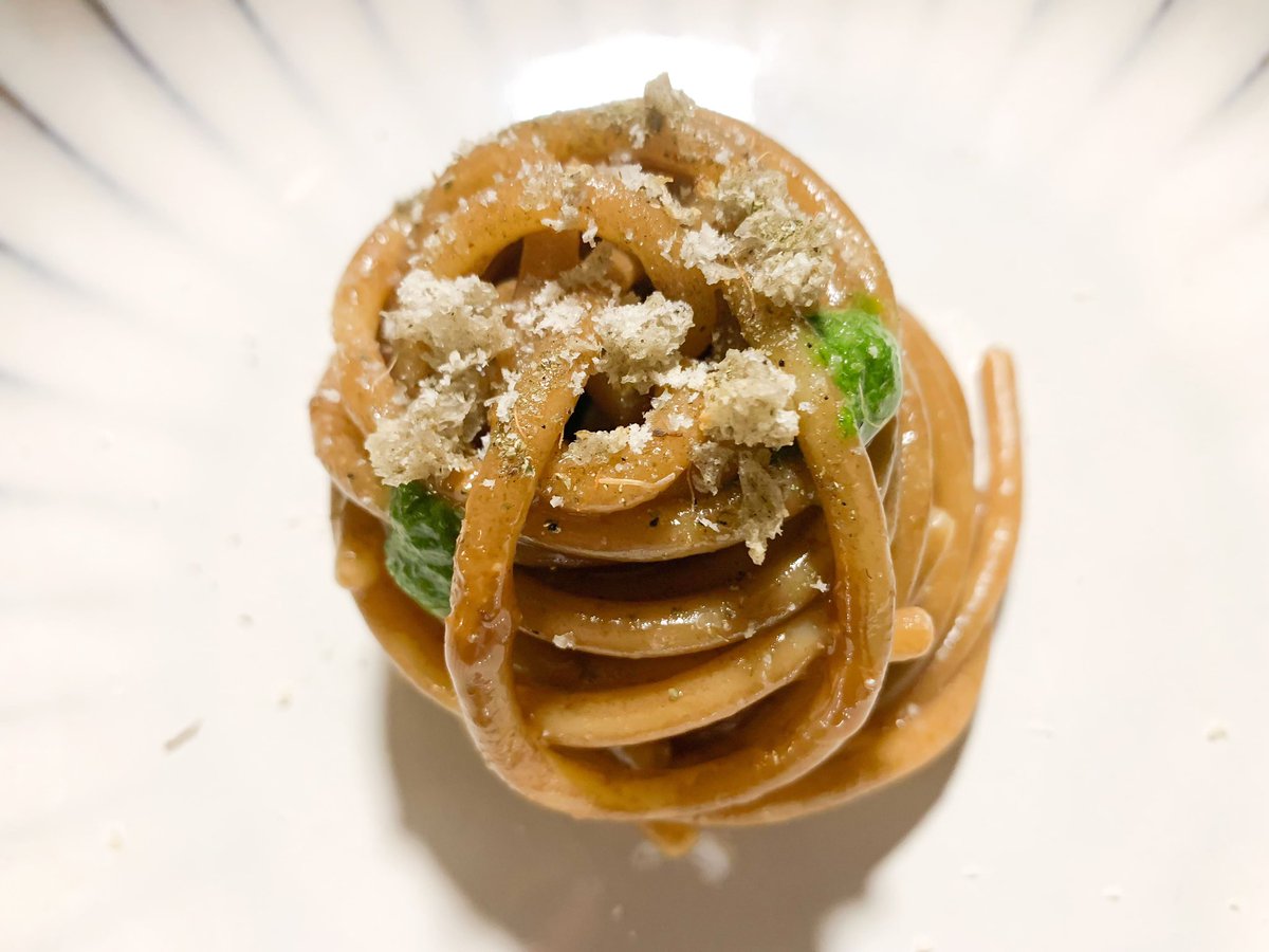 WineNewsIt's tweet photo. Gli #Spaghettoni #BenedettoCavalieri sono il #signaturedish di #StefanoBasello, lo #chef di #AlFogolar1905 di #Udine, che “#cucina la #natura” del suo #territorio trasformandola in #grandipiatti #ecosostenibili, premiato da startup #Soplaya per “#Sostenibilità e #FilieraCorta” https://t.co/Cm8lkPYXGD