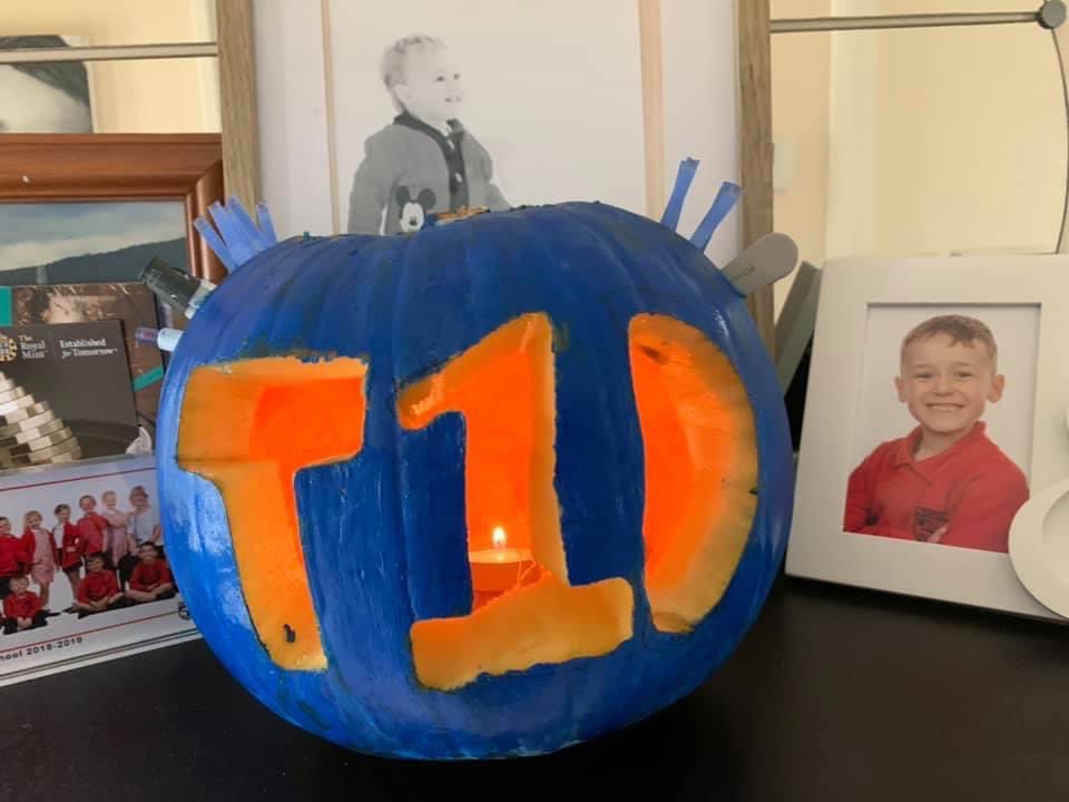 Not forgetting T1 on Halloween my son wanted to design his pumpkin 🎃 this year not bad for a 9 year old