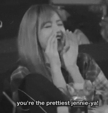 jenlisaposts's tweet photo. a goddess. https://t.co/73c8htH6Pw