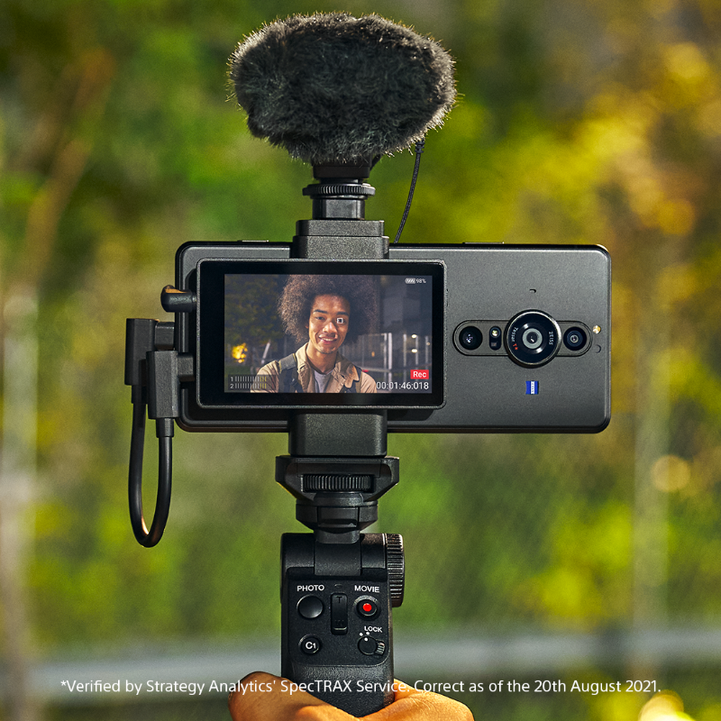 sonyxperia's tweet photo. Whether you’re a vlogger, YouTuber or sharing with friends, enjoy the World´s first 4K movie recording at 120fps High frame rate in a smartphone* on Xperia PRO-I.
#Sony #Xperia #SonyXperia #XperiaPROI #Videographer #Vlogger #VlogMonitor