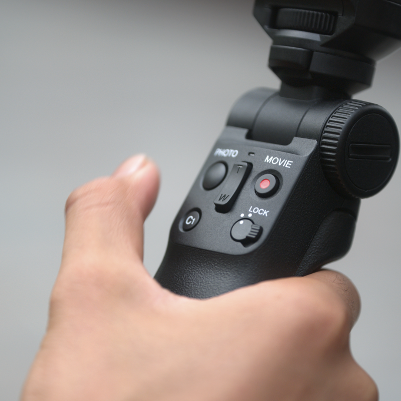 sonyxperia's tweet photo. Whether you’re a vlogger, YouTuber or sharing with friends, enjoy the World´s first 4K movie recording at 120fps High frame rate in a smartphone* on Xperia PRO-I.
#Sony #Xperia #SonyXperia #XperiaPROI #Videographer #Vlogger #VlogMonitor
