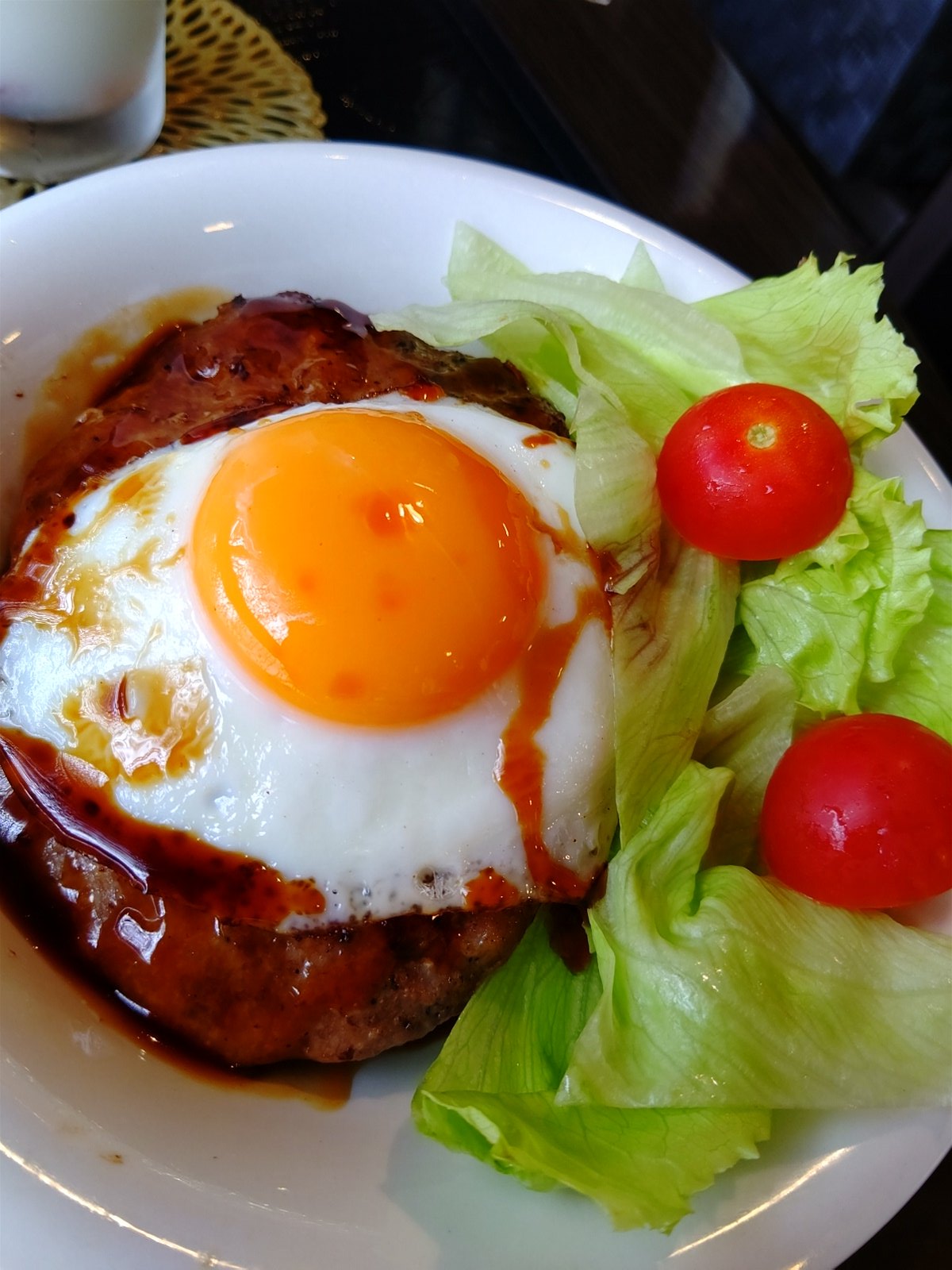 カフェしろくま 高幡不動 ご来店いただいたお客様の声 雨の中 ご来店いただき感謝 今は菊祭りが開催中なので 高幡不動観光ぜひお試しください Twitter
