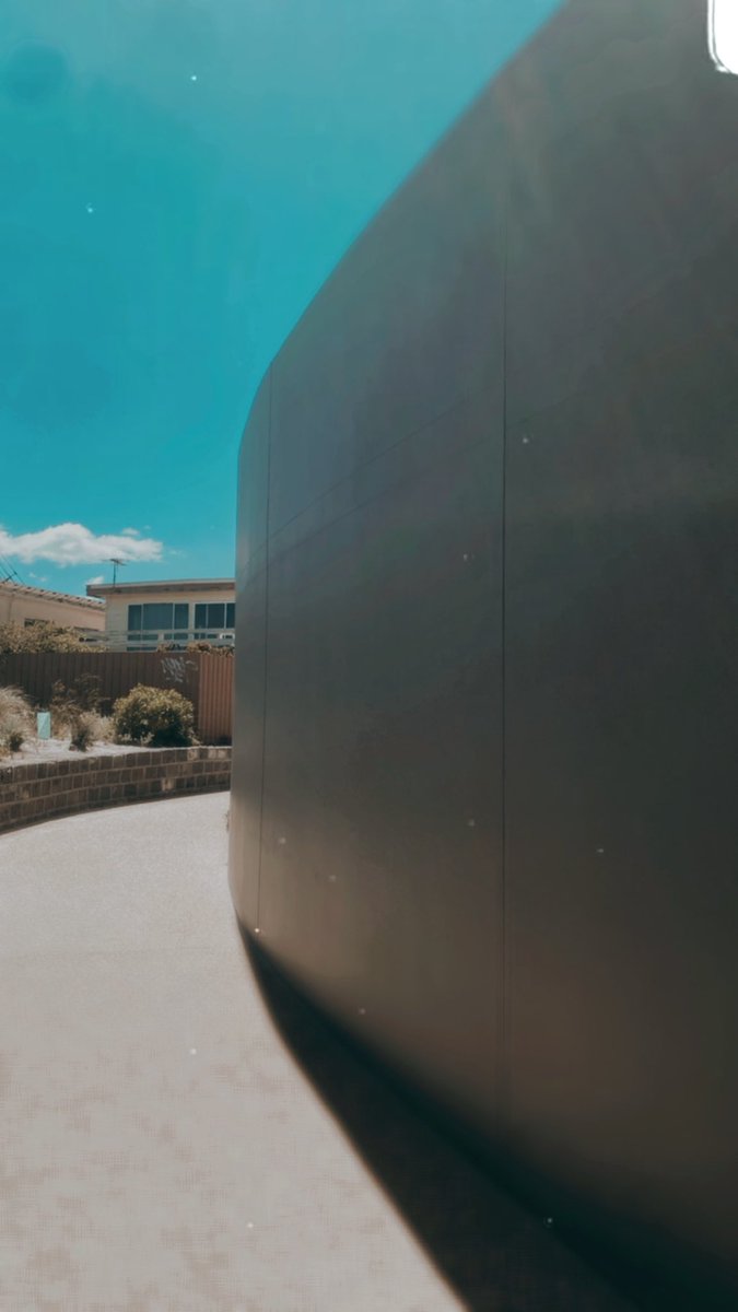 Stunning day down at the beach. Perfect way to walk off that hangover…