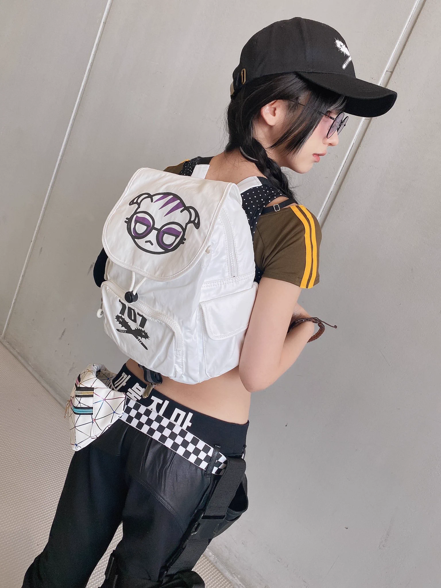 えなこ on X: 