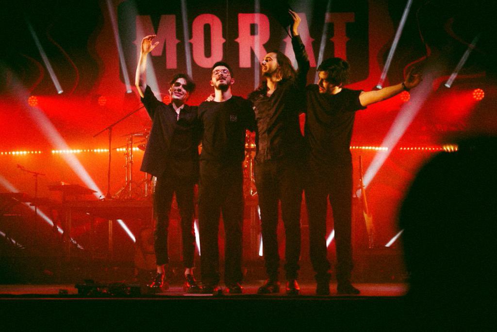 seitrack's tweet photo. ¡Increíble el regreso de @MoratBanda a México! #ADóndeVamos https://t.co/9jd0ezgMlU