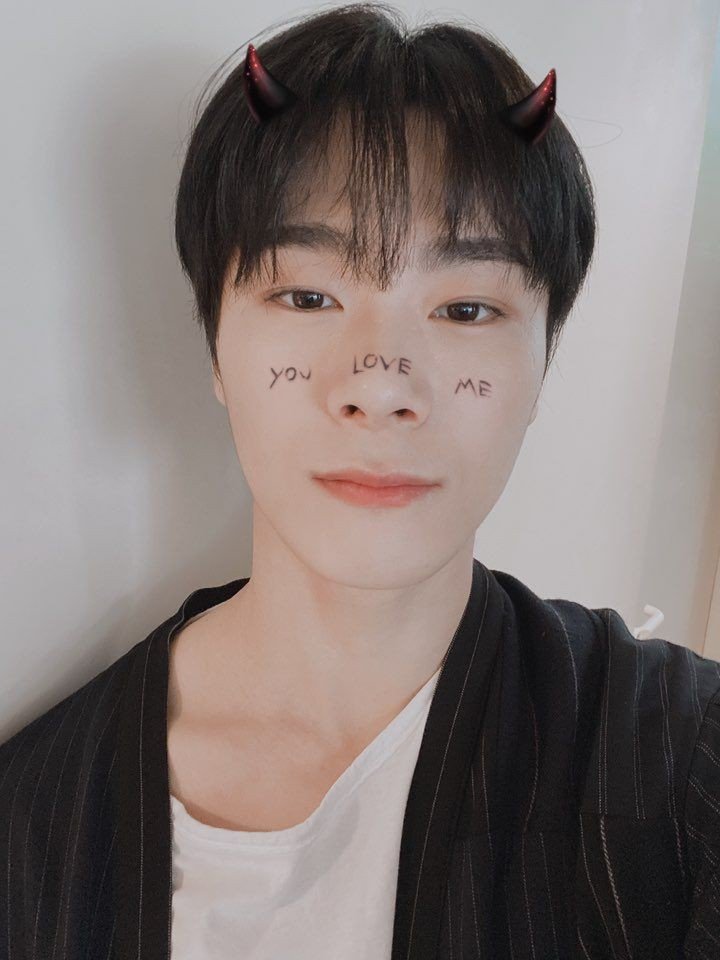 offclDALKONG's tweet photo. you love me

#문빈 #MOONBIN #ASTRO https://t.co/2IRpa7c1P2