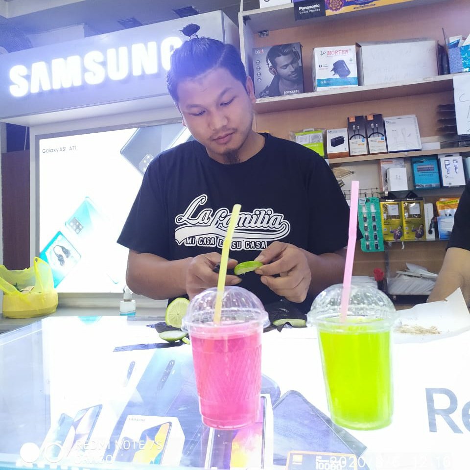 SailoZela's tweet photo. #NewProfilePic https://t.co/670stErjV6
